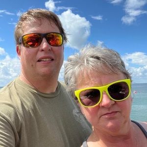 Meet your Posher, Steve